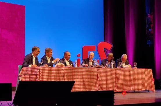 PA真人-从1982到2022，蓝衣军团世界杯英雄畅聊夺冠往事