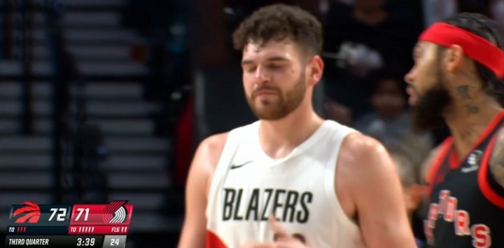 AG平台-👀第三节末段 斯普利特换下克林根 但没上杨瀚森 上了小阵容